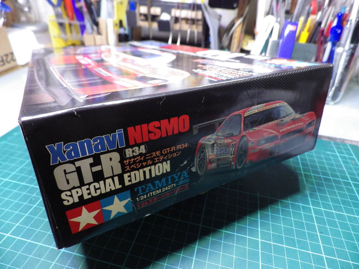 タミヤ　1/24　Xanavi NISMO　GT-R（34）スペシャルエディション_画像5