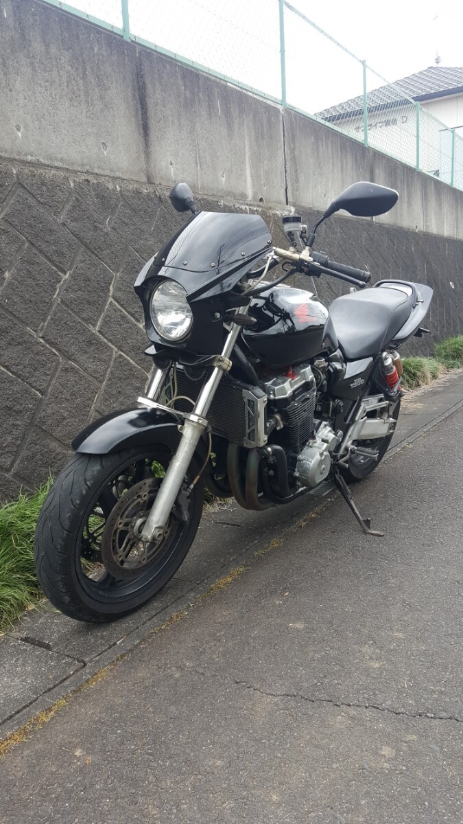 CB1300 SC40 検R6/8月 98年式 走行4.1万 好調 乗帰りOK 茨城県石岡市より チタンエキパイ+カーボンマフラー フェンダーレス他カスタム多数_画像6