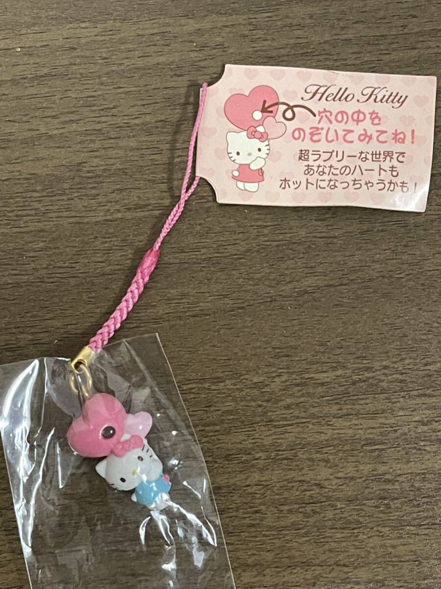 ハローキティ 根付け ストラップ 覗き穴 ハート 風船 HELLO KITTY サンリオ sanrio キーホルダー _画像3