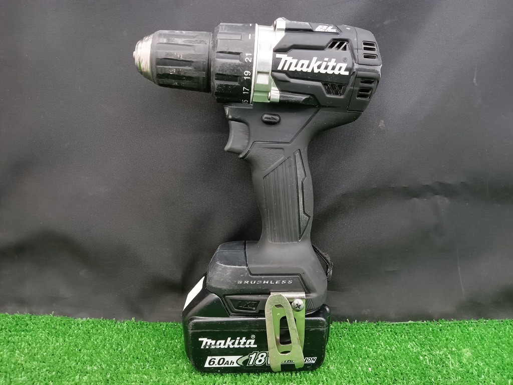 中古品 makita マキタ 18V 6.0Ah 充電式 ドライバドリル DF484DRGXB ブラック_画像2