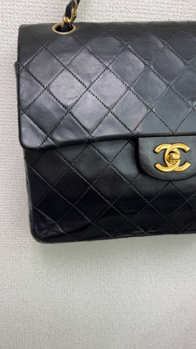 カード付き シャネル CHANEL マトラッセ 黒 ゴールド金具 チェーンショルダーバッグ ラムスキンの画像2