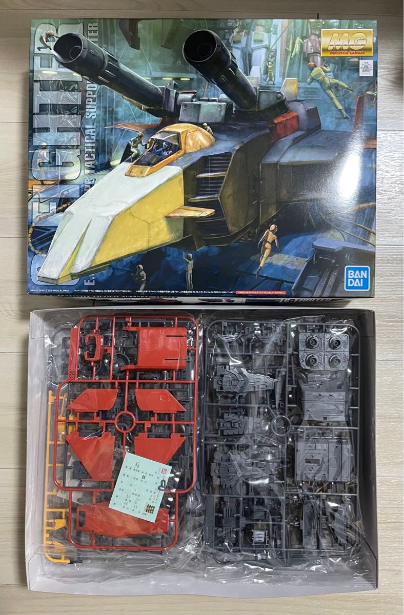 今日発送　新品　MG 1/100 Gファイター (ガンダムVer.2.0用 V作戦モデル)