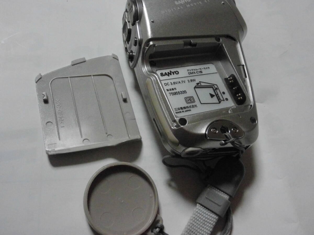 状態良好 SANYO 三洋 ビデオカメラ DMX-C1  Xacti ザクティ 動作確認済の画像7