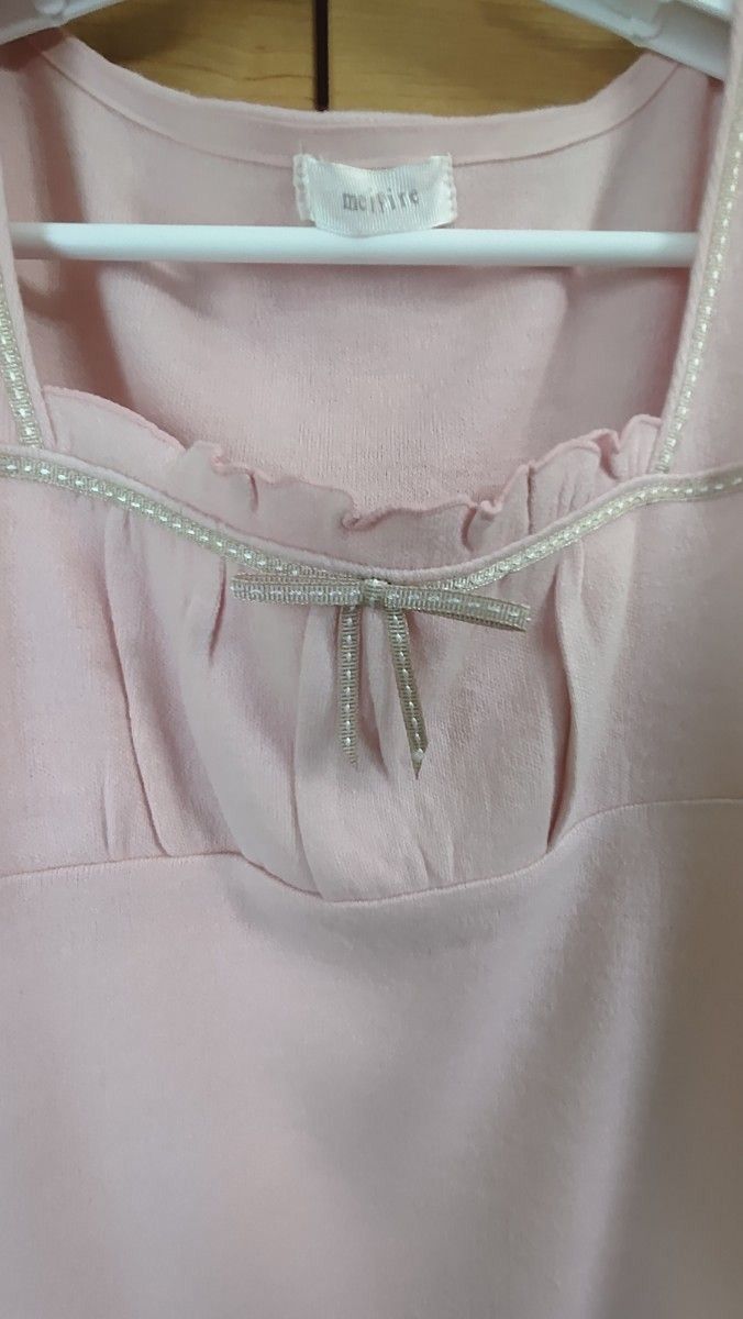 【新品・未使用】レディース L 　胸元のリボンとハイウエストの切り替えがガーリーで可愛い　ピンクのトップス　カットソー 半袖　