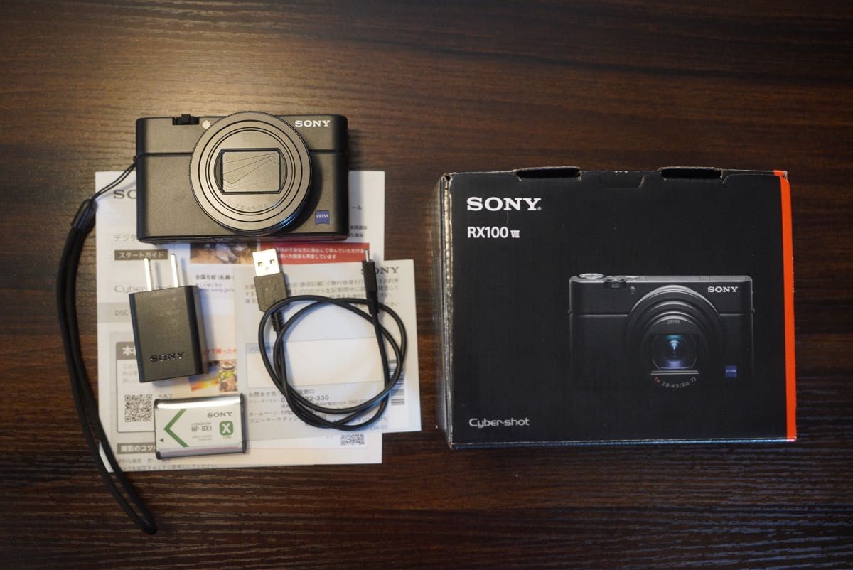 美品 Sony Cyber-shot DSC-RX100M7 コンパクトデジタルカメラ ソニー サイバーショット 元箱付