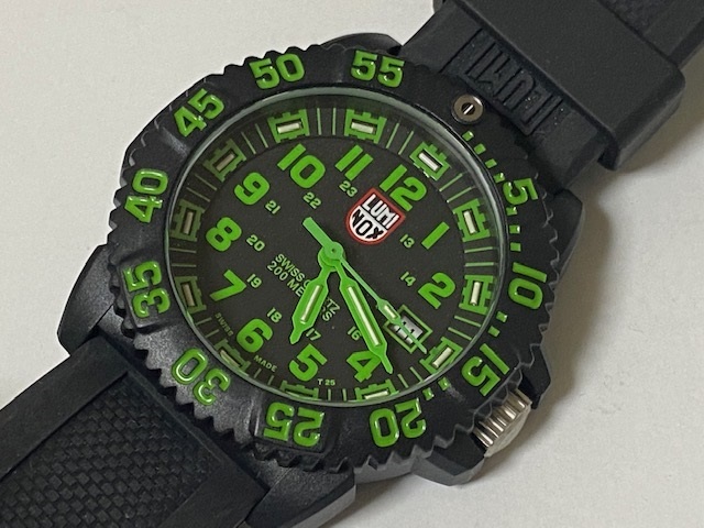 ルミノックス 【LUMINOX】 ネイビーシールズ グリーン Navy SEAL SERIES 3067 展示未使用品 箱無の画像2