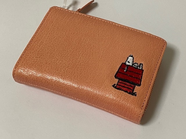 ピーナッツ PEANUTS スヌーピー SNOOPY 2つ折り 財布 ピンク 展示未使用品