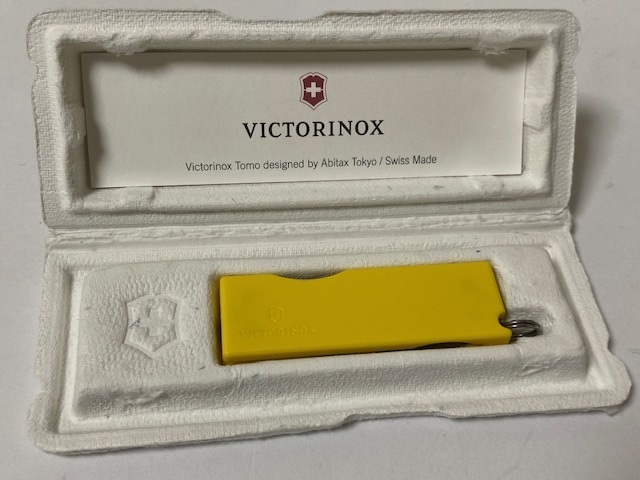  Victorinox VICTORINOX TOMO DESIGNED BY ABITAX желтый экспонирование не использовался товар 