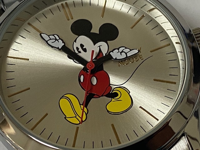 ディズニー Disney ミッキーマウス Mickey Mouse デザイン シルバー 腕時計 展示未使用品 _画像3