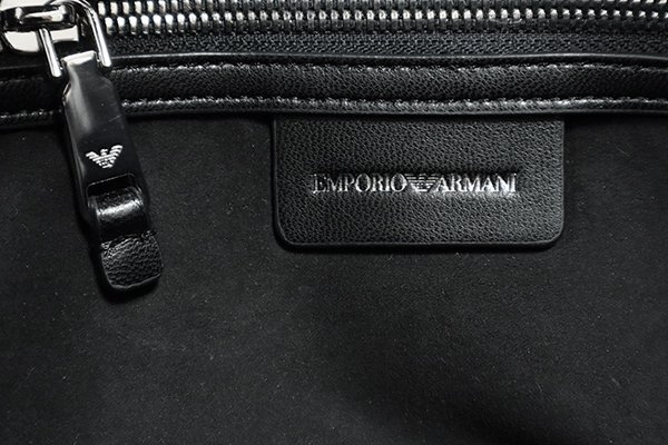 EMPORIO ARMANI * 2WAY стеганый napa кожа большая сумка чёрный ( плечо ремень имеется ) ручная сумочка Emporio Armani *F11