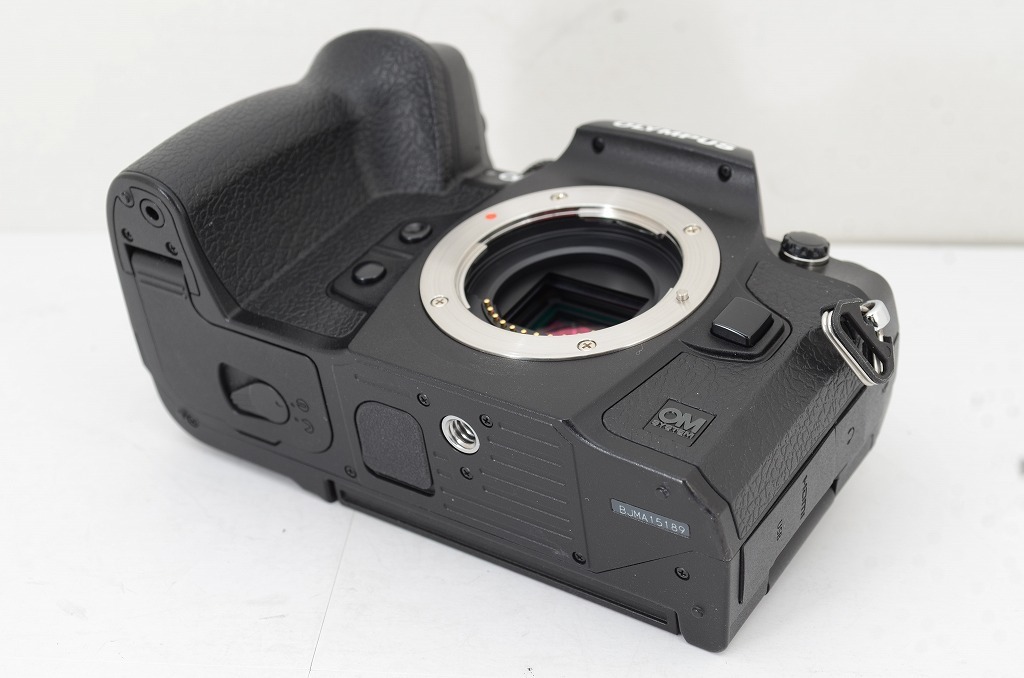 適格請求書発行】美品 OM SYSTEM オーエムシステム OLYMPUS 適格請求書発行】美品 OM SYSTEM オーエムシステム OLYMPUS