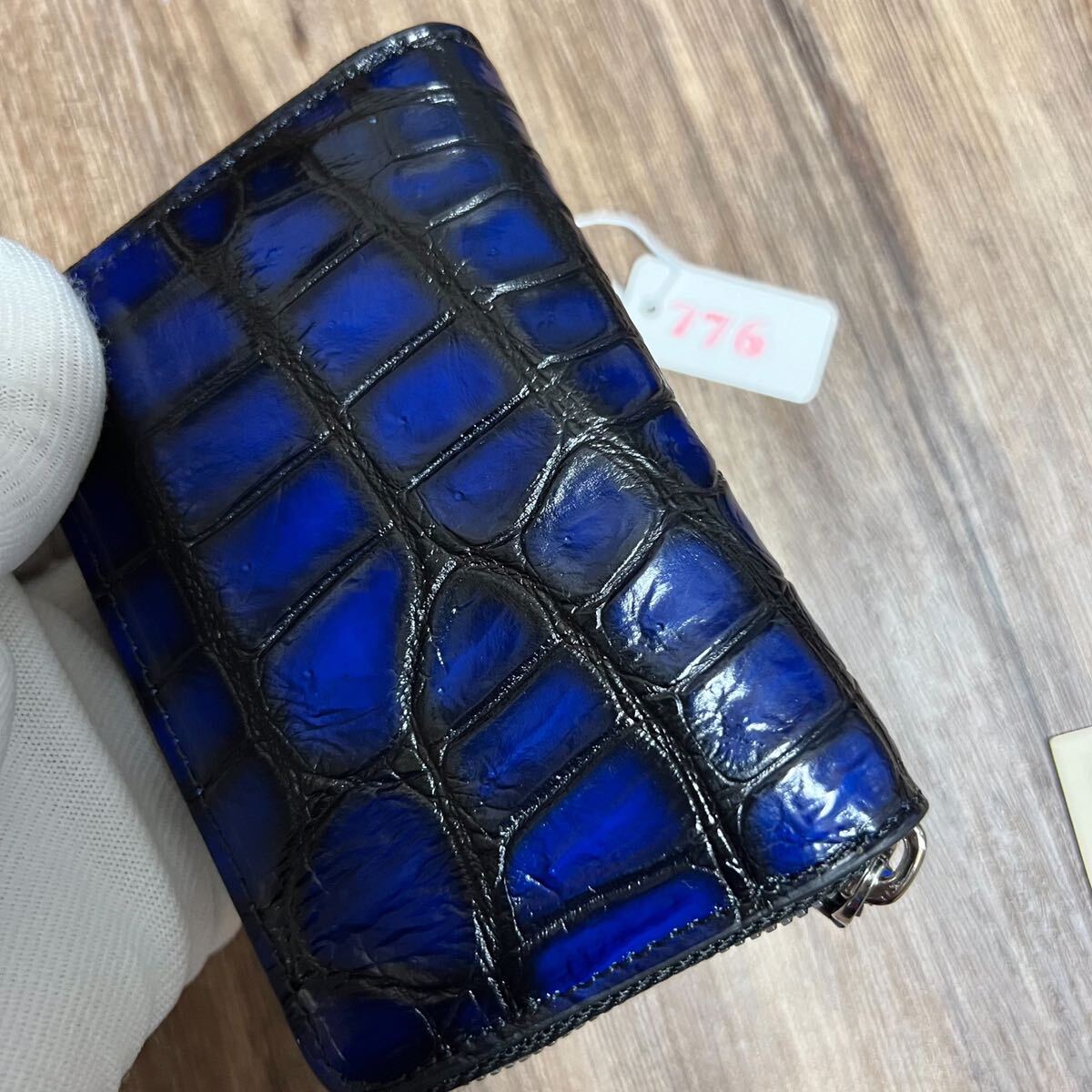  rare [ the truth thing photographing ] elegant blue crocodile men's round fastener wani. original leather hand dyeing handmade long wallet .. compact Mini purse 