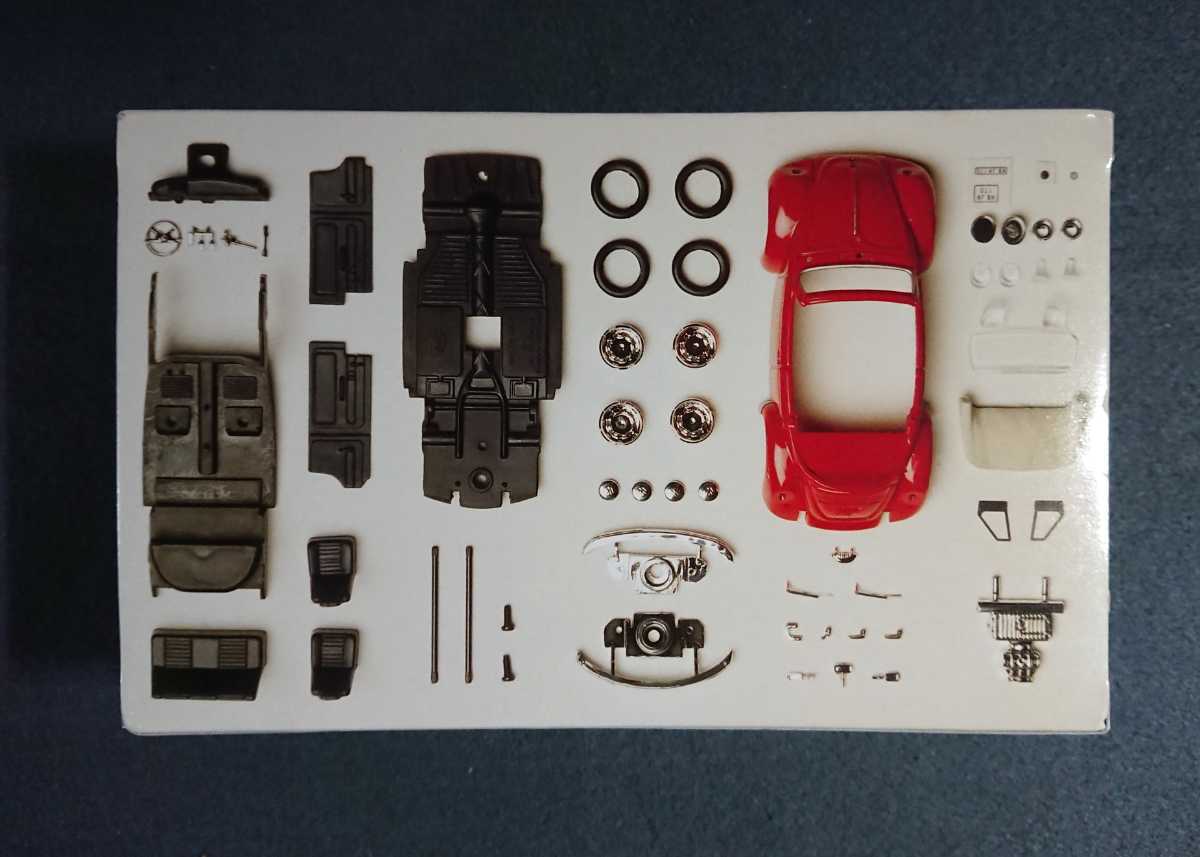 1/43 テスター フォルクスワーゲン ビートル カブリオレ メタルボディ塗装済み 組立キット VW BEETLEの画像2