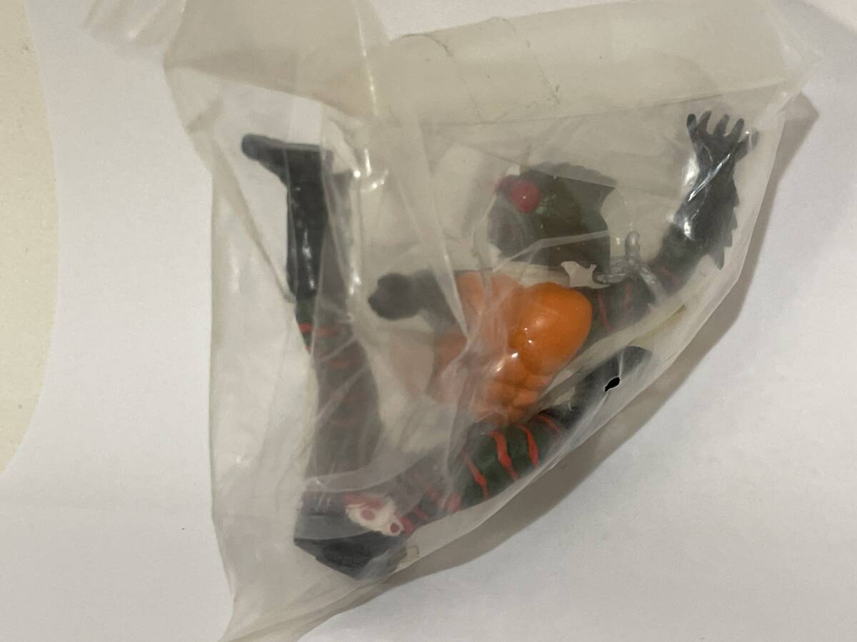 HG 仮面ライダー 2種 アマゾン モグラ獣人 地底から来た、変なヤツ!!編 ガシャポン Gashapon Masked Rider AMAZON_画像2