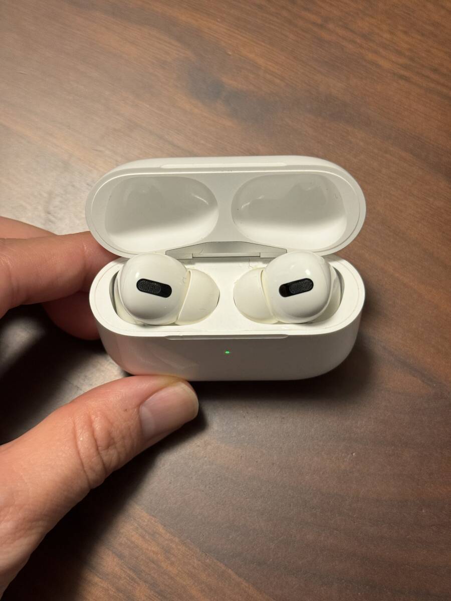 AirPods pro (第一世代) MLWK3J/A_画像3