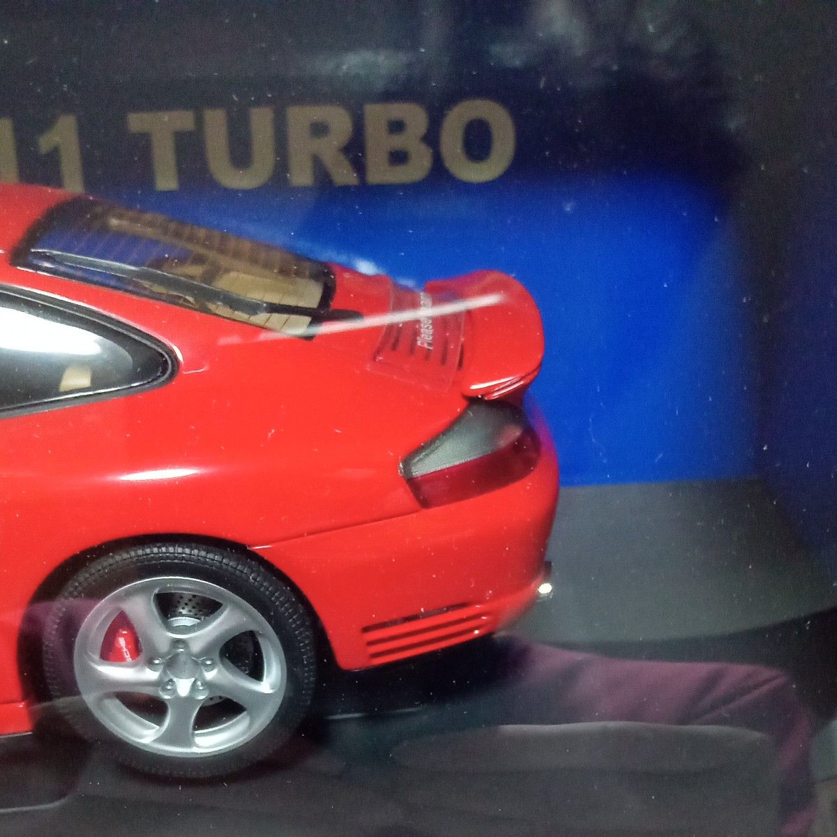 オートアート ポルシェ911ターボ レッド 996 1/18|Yahoo!フリマ オートアート ポルシェ911ターボ レッド 996 1/18|Yahoo!フリマ