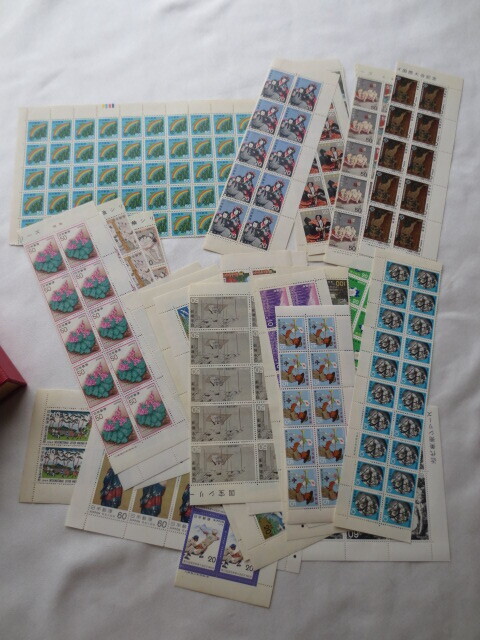 未使用切手 シート 額面60060円 記念切手 日本切手 日本郵便 切手ファイルの画像7