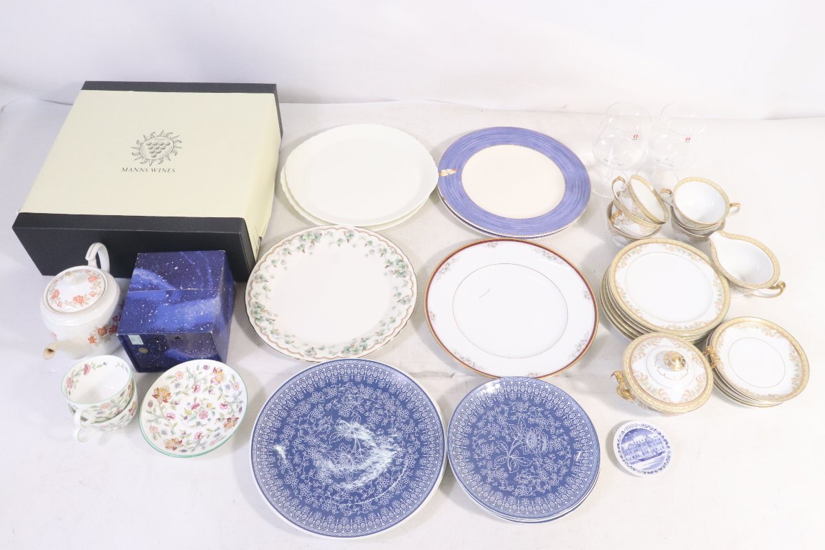 【ト足】CB000CTT1X WEDGWOOD ウェッジウッド Noritake ノリタケ 他 食器 皿 カップ＆ソーサー グラス 他 洋食器 まとめの画像1