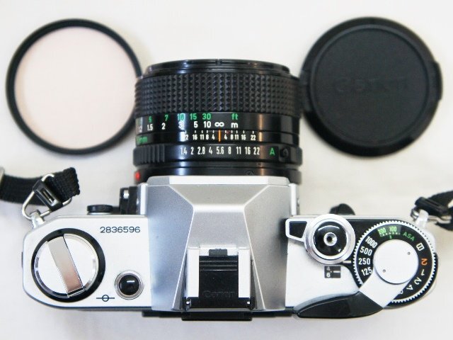 中古ジャンク【CANON キャノン AE-1】一眼レフ フィルムカメラ キャノンレンズ FD 50mm 1:1.4 レンズ保護フィルター付の画像3