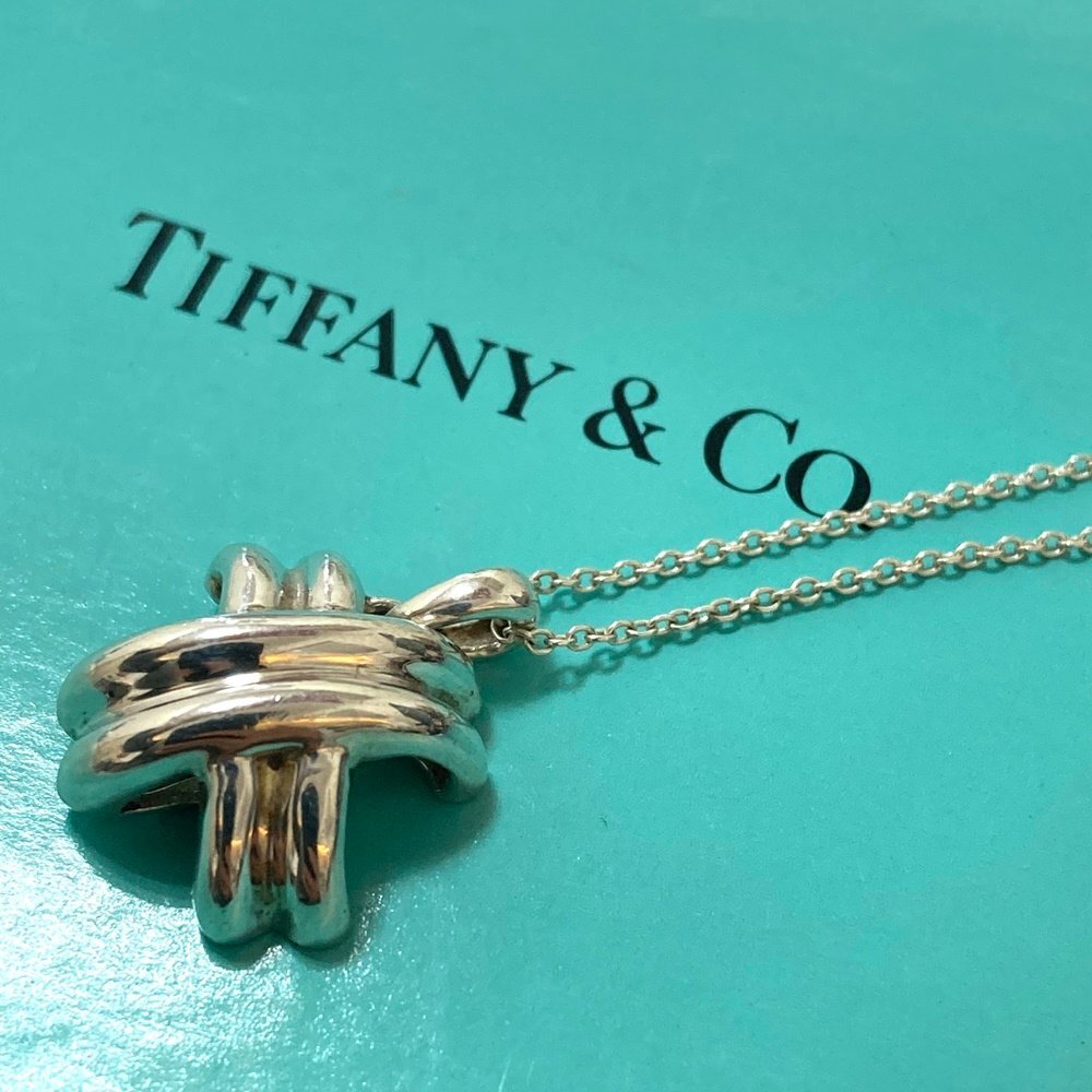 rm) TIFFANY&Co. ティファニー SV925 シグネチャークロス ネックレス シルバー 重量:約 3.7g アクセサリー ※中古 箱付の画像1