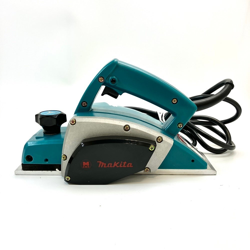 A) 【ジャンク扱い】 makita マキタ 電気 カンナ 1900B 有線 電動工具 製造1990年 経年品 付属品有 中古 USED 現状渡し ※簡易梱包発送_画像1