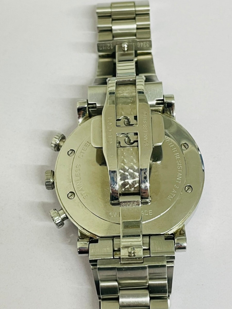 中古美品 不動 GUCCI 腕時計 CHRONOSCOPE グッチ 101M chrono ホワイト文字盤 クォーツ クロノグラフ 4128の画像4