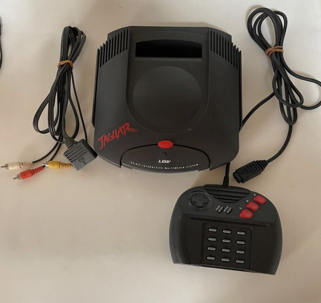 【希少品】Atari jaguar アタリ ジャガー本体 おまけ付き Yahoo!オークション - ATARI JAGUAR アタリ ジャガー 本体 ゲーム機