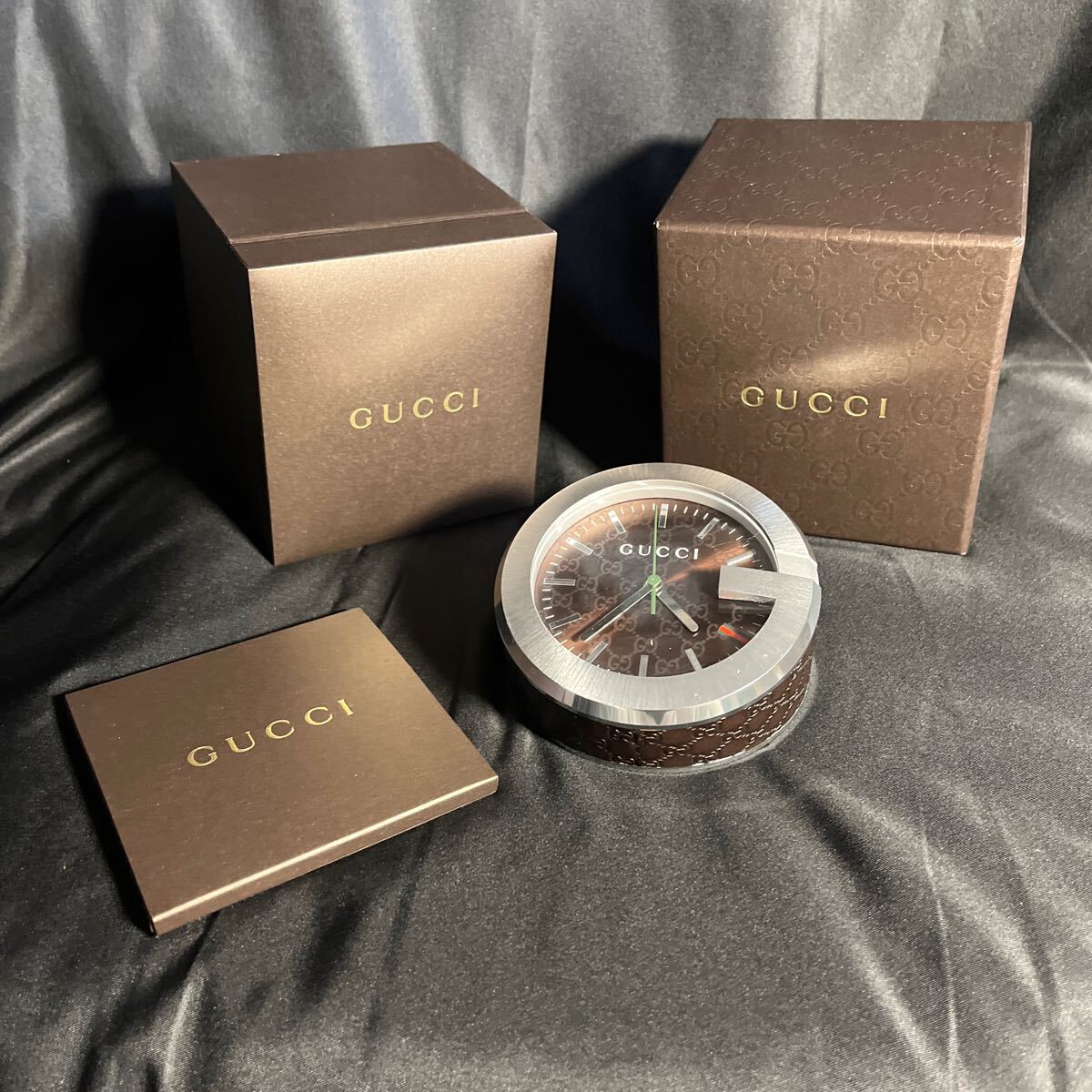 GUCCI 置時計箱付き箱付 説明書付きグッチ GUCCI シェリーライン グッチシマ Gクロック クォーツ 時計 テーブルロック ブラウン文字盤 _画像8