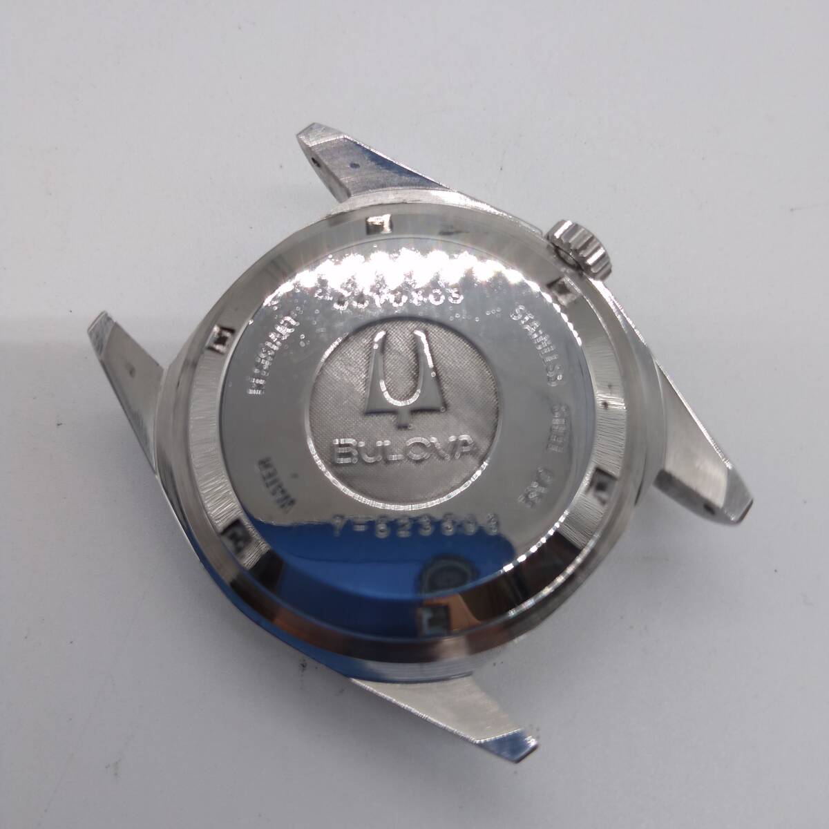 BULOVA　ブローバ機械式自動巻腕時計　デイデイト　17石　ハイビート28800_画像4
