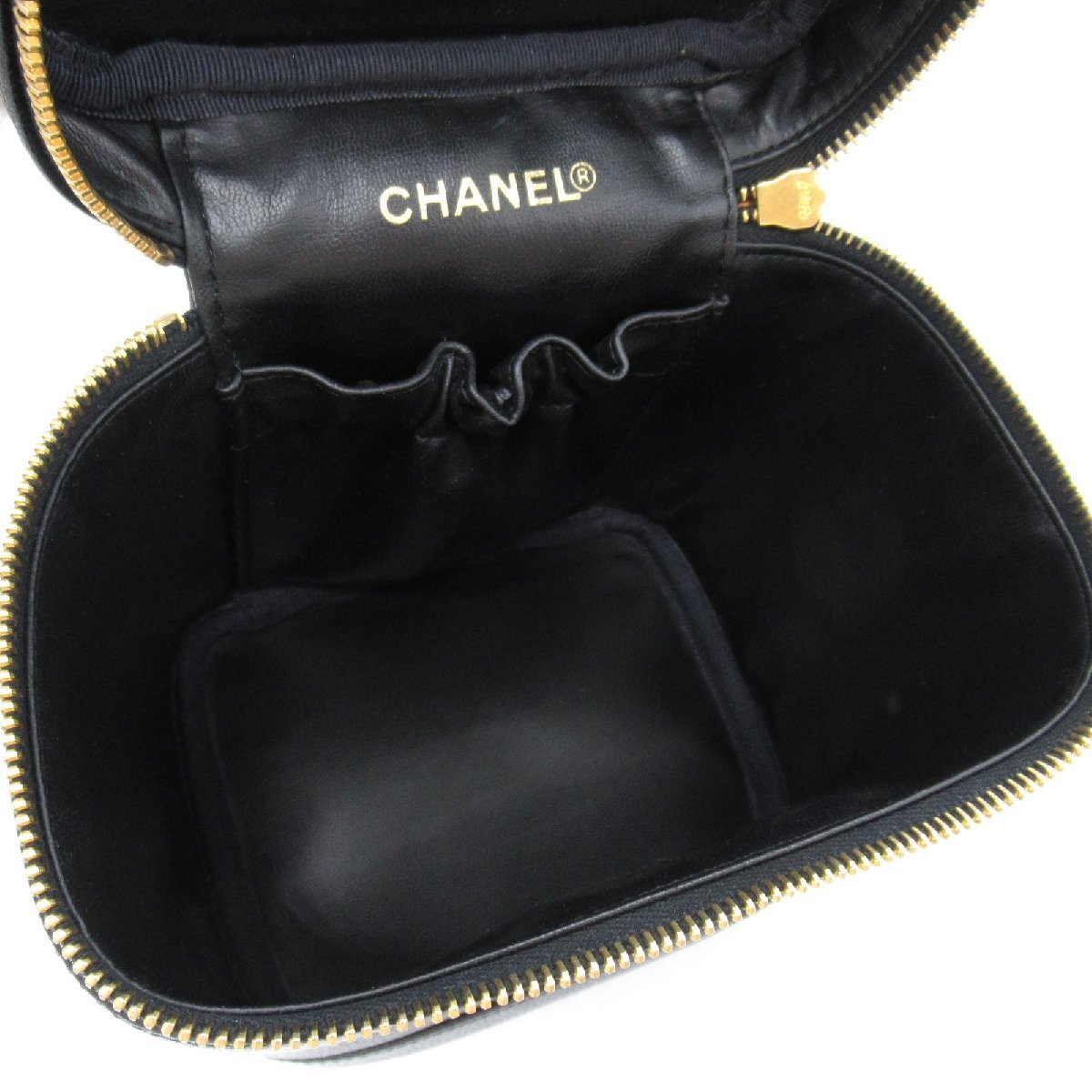 シャネル 縦型 バニティ バッグ ブランドオフ CHANEL キャビアスキン(グレインドカーフ) その他バッグ キャビア 中古 レディース_画像5