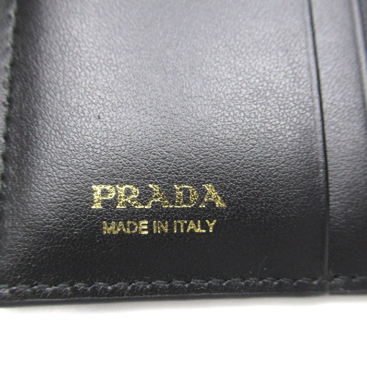 プラダ 二つ折り財布 ブランドオフ PRADA カーフ（牛革） 二つ折り財布 サフィアーノ メンズ レディース_画像8