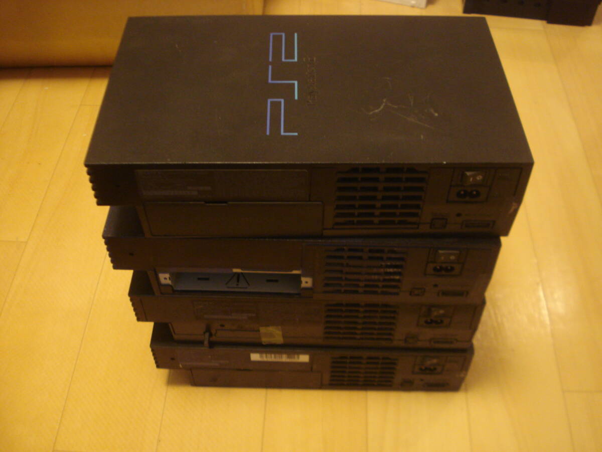 X★SONY PS2 本体 4台まとめてセット 本体のみ 通電可 未検品 ★送料安！_画像3