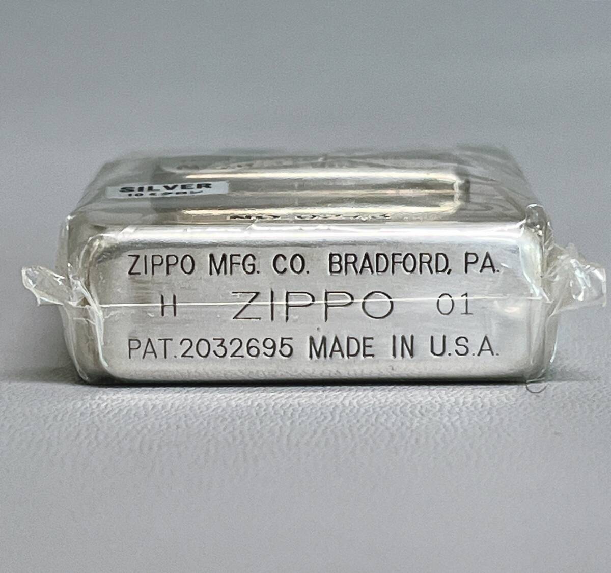 未開封？ ZIPPO ジッポ ライター 2001年製 1941 REPLICA レプリカ シリアルNOあり シルバーカラー 冊子 箱付きの画像7