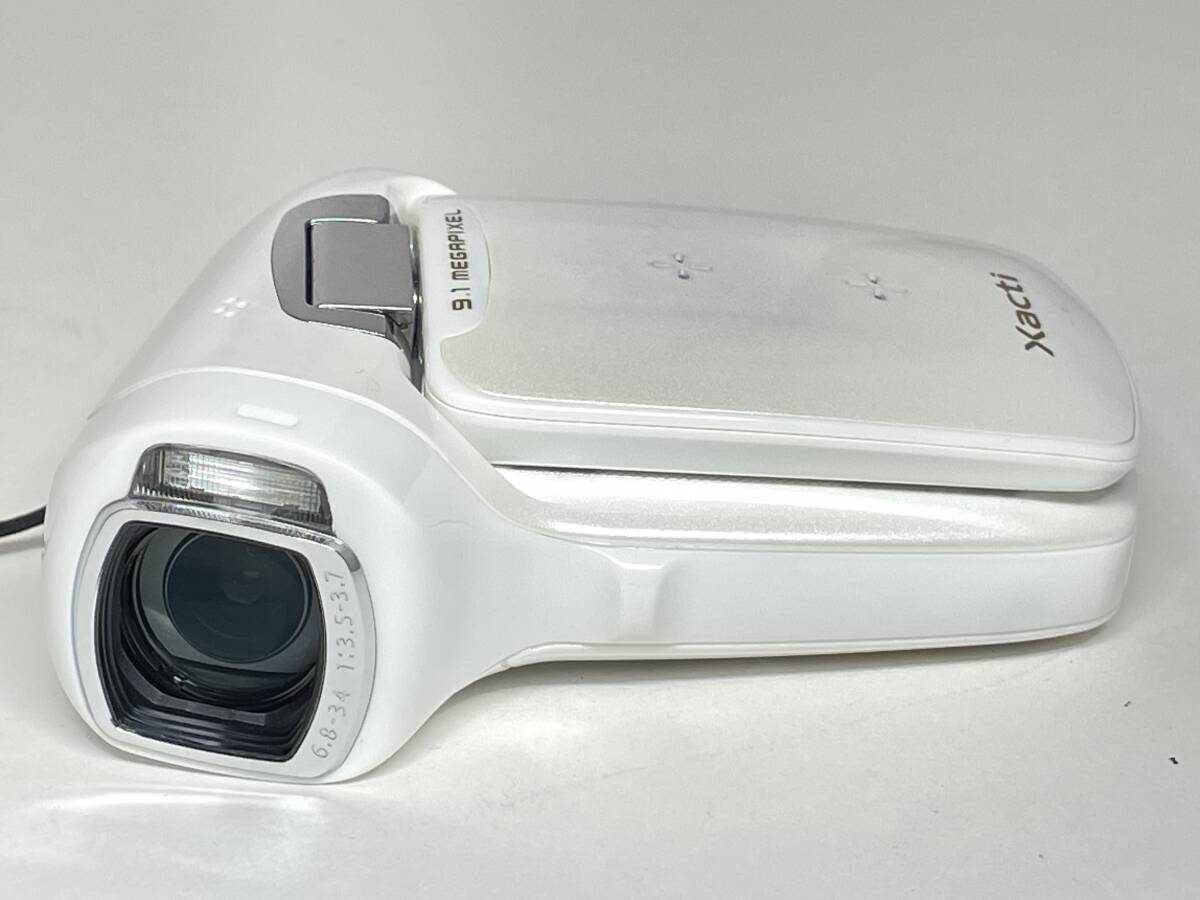 SANYO Xacti DMX-CG9の画像2