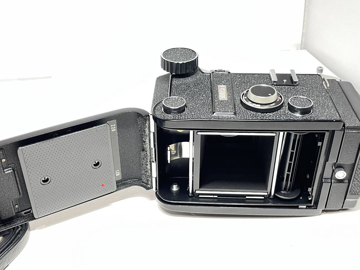  Mamiya C330 Professional body 