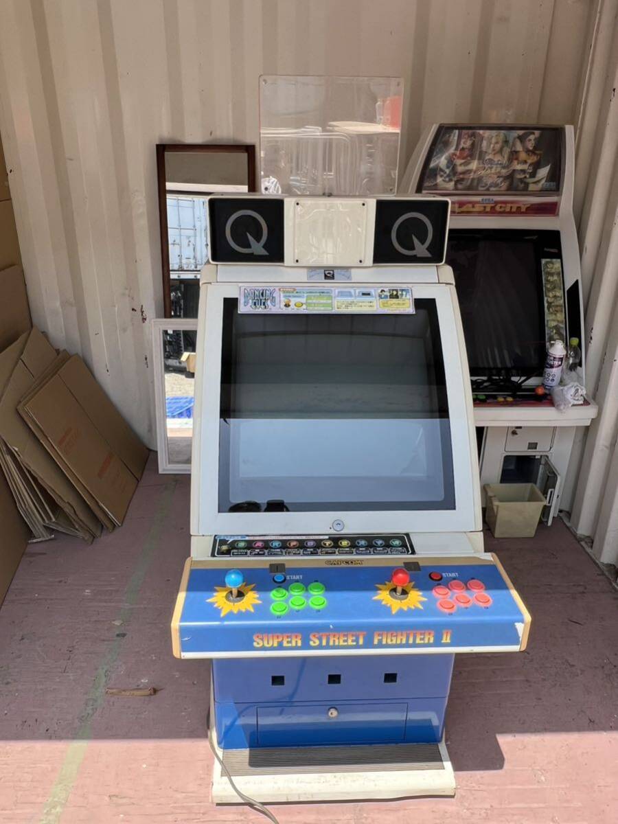 Yahoo!オークション - 【引き取り限定】 ジャンク カプコン Q Yahoo!オークション - 【引き取り限定】 ジャンク カプコン Q