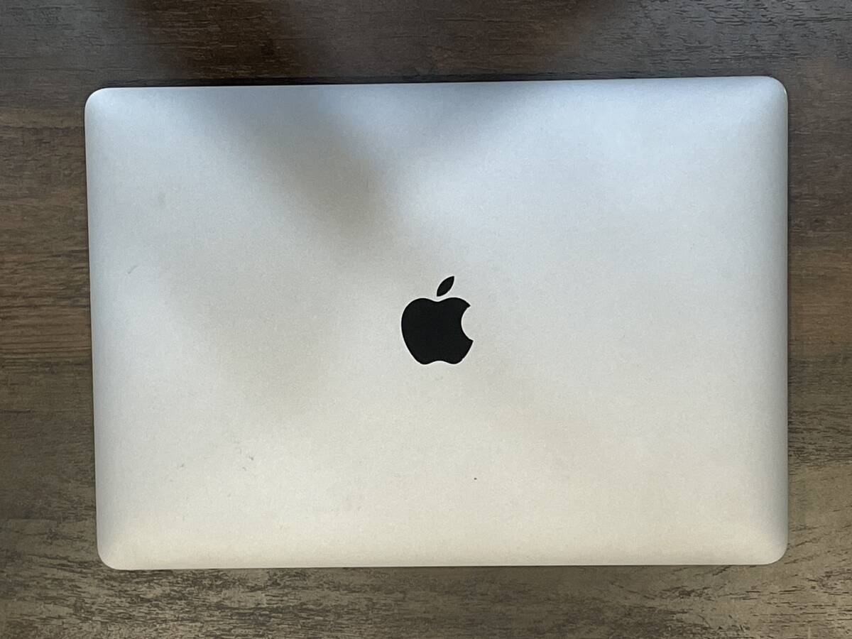 ジャンク Apple アップル MacBook Air 13inch 2018 A1932 スペースグレイ 8G 128GB SSD Model A1932 _画像2