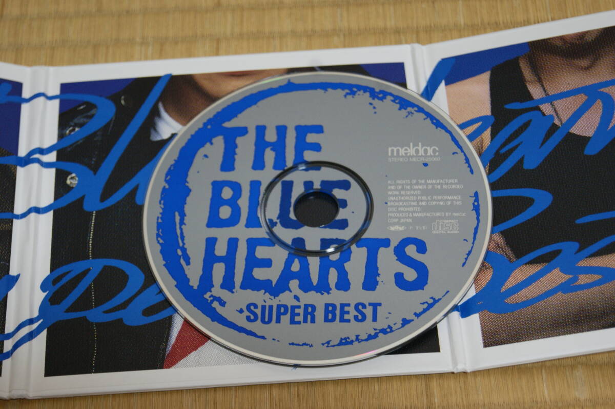 ■中古 CD ザ・ブルーハーツ SUPER BEST 紙ジャケット リンダリンダ 人にやさしく TRAIN-TRAIN キスしてほしい THE BLUE HEARTS MECR-25060_画像5