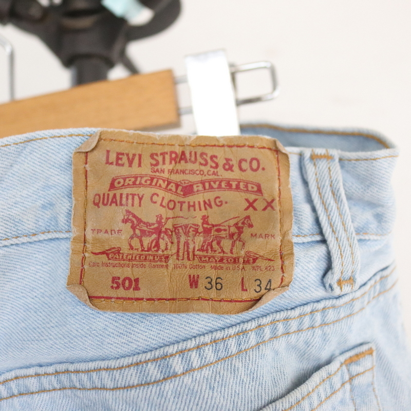 h153 90sビンテージ Levis リーバイス 501 デニムパンツ USA製■1990年代製 表記36インチ ブルー アメカジ ストリート 古着 古着卸 80s 70sの画像4