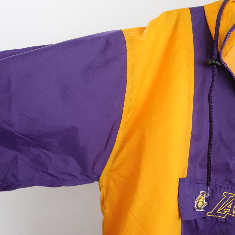 i86 2000年代製 NBA レイカーズ ナイロンプルオーバージャケット■00s 表記Mサイズ パープル 紫 ハーフジップ アメカジ ゲーム 古着卸 古着の画像8