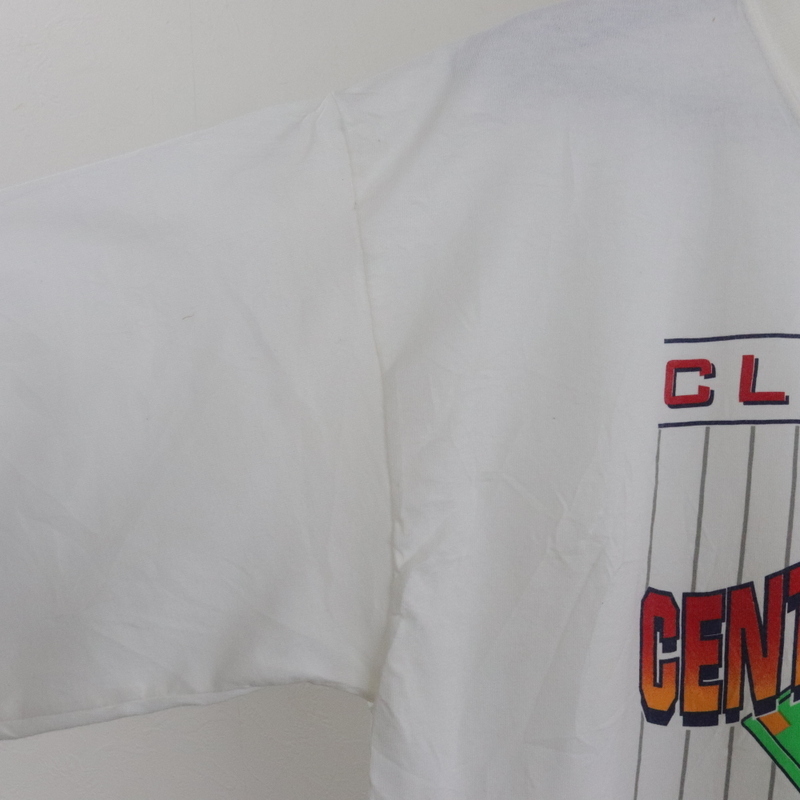 i127 2001年製ビンテージ ギルダン MLB インディアンス 半袖プリントTシャツ■00s 表記Lサイズ 白 ホワイト アメカジ ストリート 古着 激安の画像4