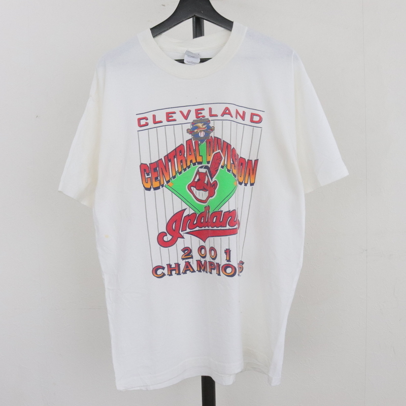 i127 2001年製ビンテージ ギルダン MLB インディアンス 半袖プリントTシャツ■00s 表記Lサイズ 白 ホワイト アメカジ ストリート 古着 激安の画像1