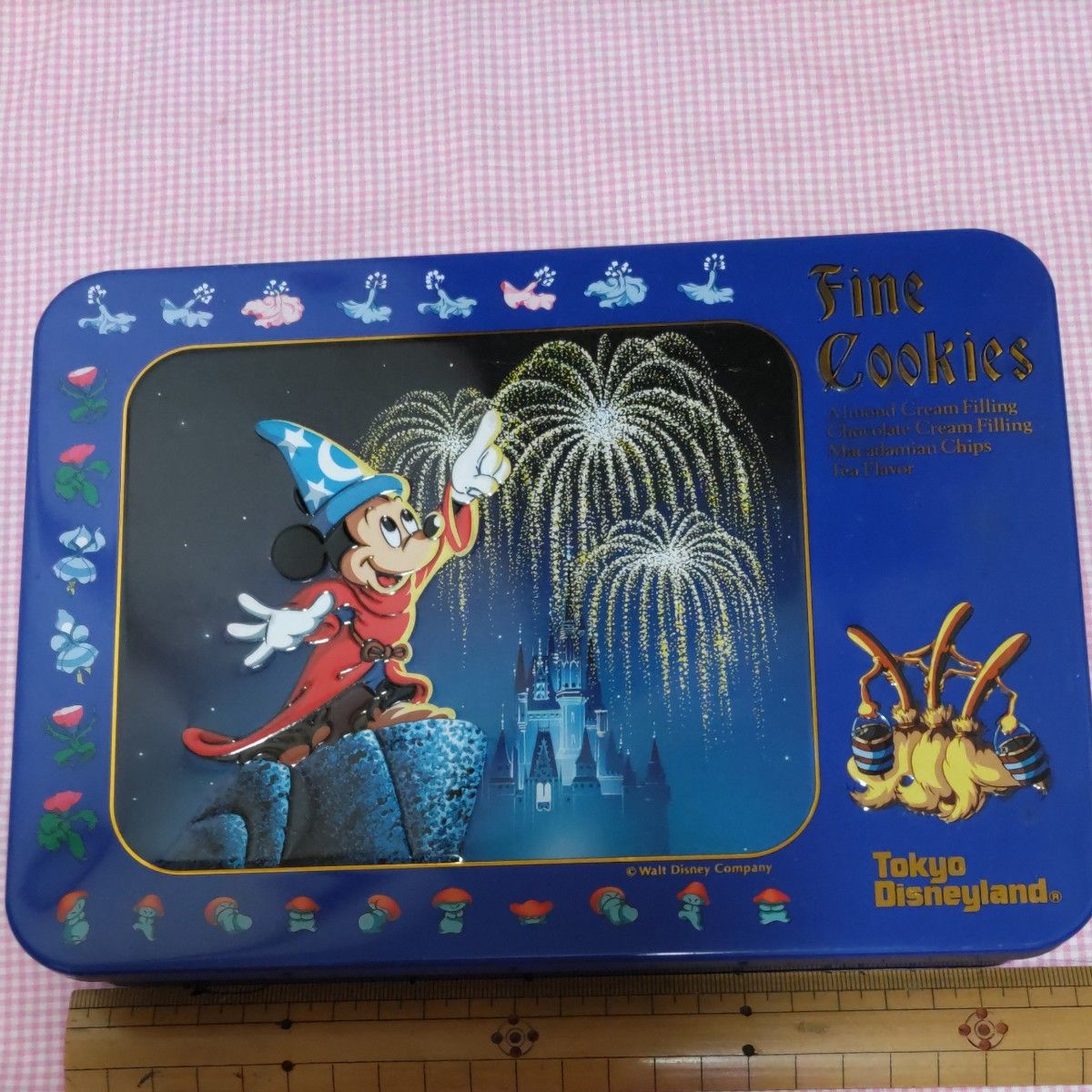 レトロ　東京ディズニーランドのお菓子缶