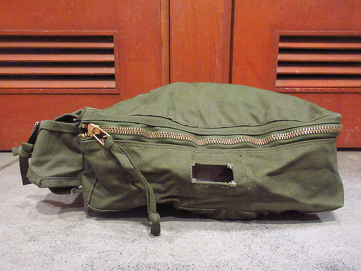 ビンテージ60's●DEADSTOCK? U.S.ARMYサバイバルキットバッグ●240407i5-bag-hndミリタリーデッドストック米軍実物ハンドトート_画像6