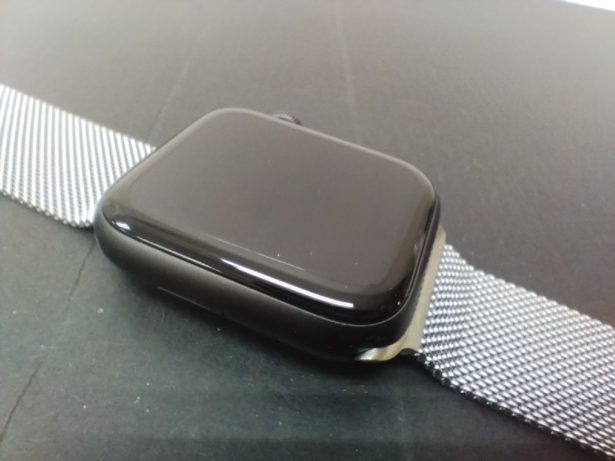 iPhone 6 ゴールド、Apple Watch SE (第1世代) スペースグレイ 40mm GPS + Cellular、Apple TV 第3世代 動作未確認 ジャンク品の画像8