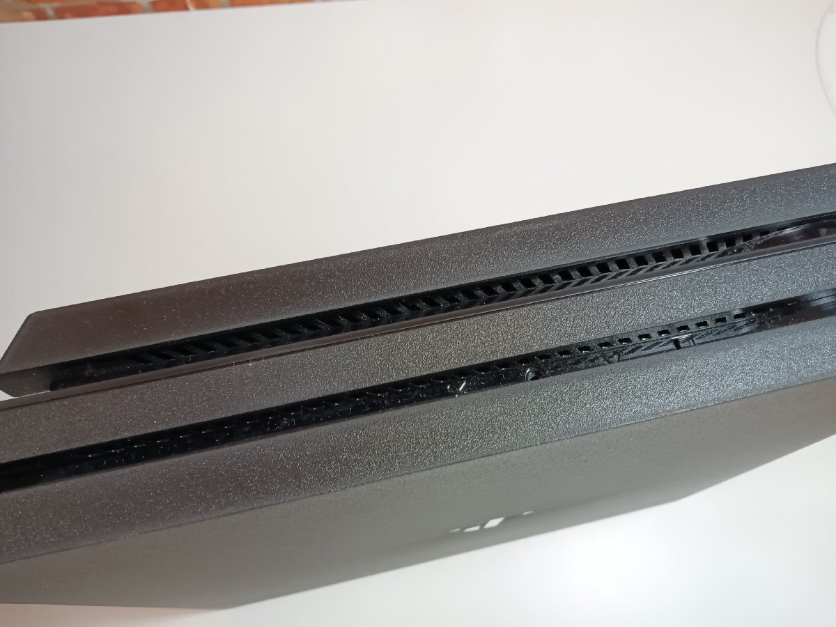 SONY PlayStation4 PS4 Pro ジェット・ブラック 1TB 4K HDR CUH-7200B B01 本体 動作確認済み ユーズドの画像10