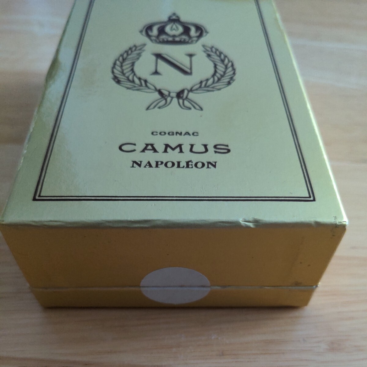 未開封 COGNAC CAMUS NAPOLEON カミュ ナポレオン 176g ブック コニャック ブランデー 陶器 替え栓 ミニボトル 古酒 の画像6