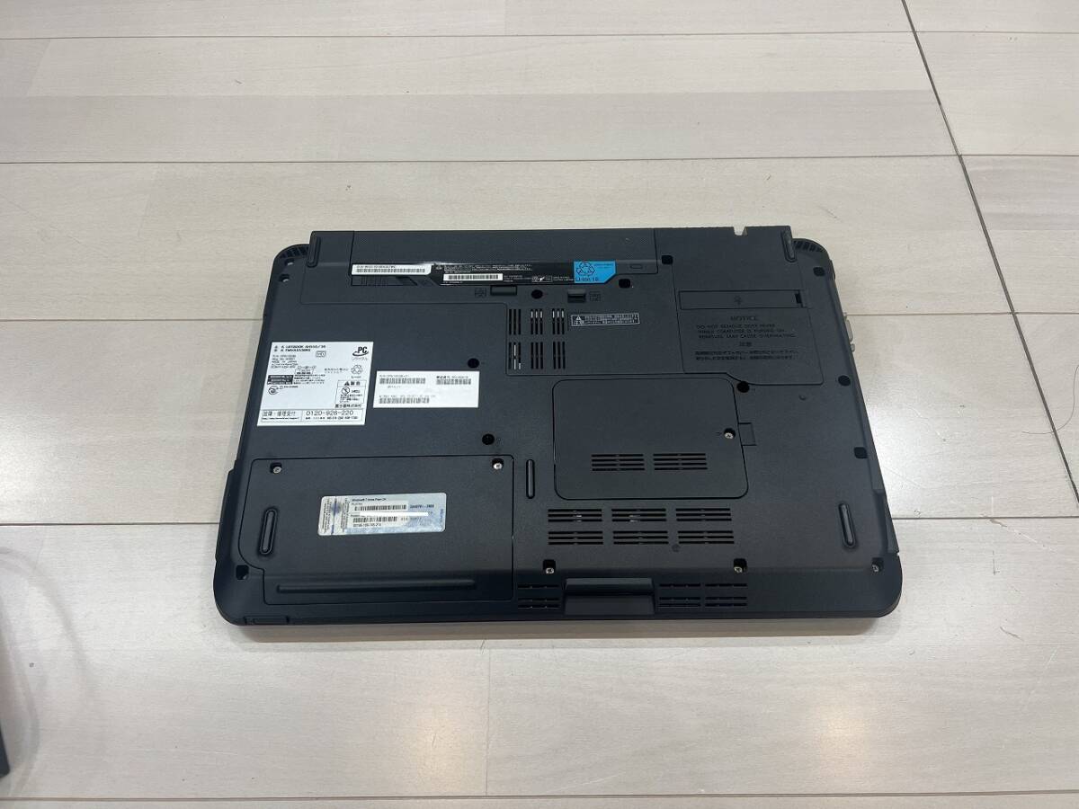 ジャンク　富士通　FMV FMVA553BRG LIFEBOOK AH550/3B HDDなし 　外装美品_画像5