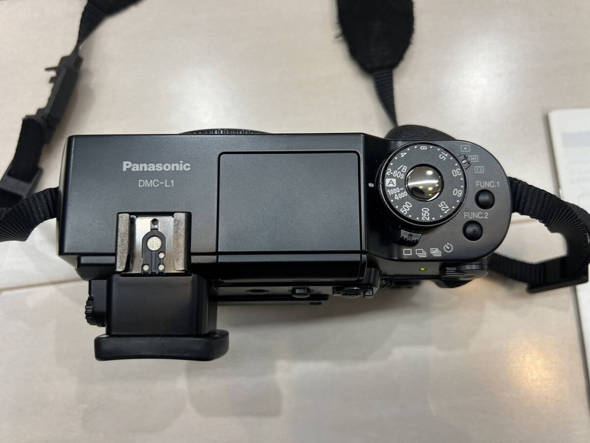 使用わずか　極　美品　Panasonic DMC-L1 L-ES014050_画像4
