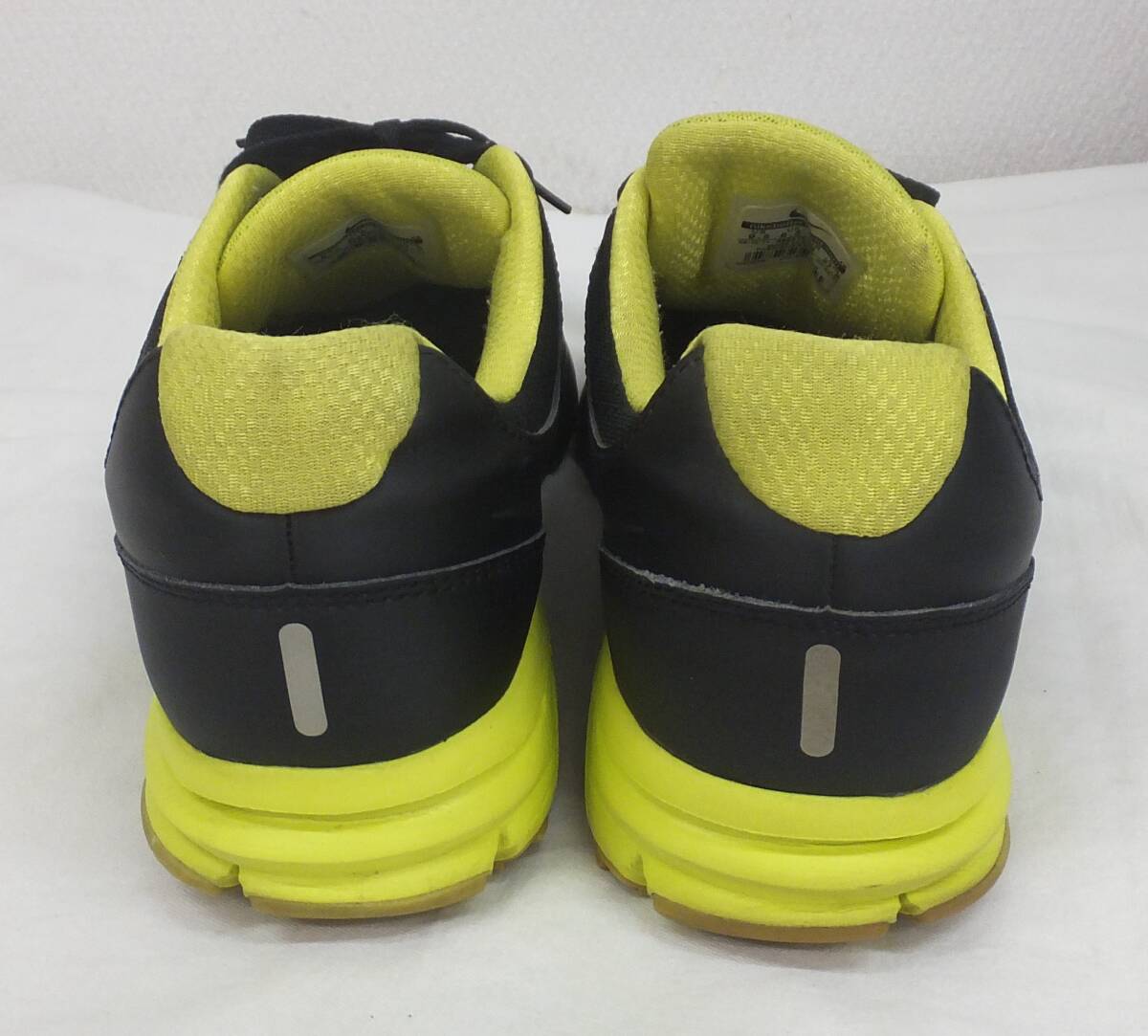 【中古品】★NIKE ナイキ メンズ スニーカー US9.5　27.5cm ブラック イエロー 4882 15-001_画像6